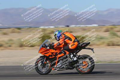 media/Nov-06-2023-Moto Forza (Mon) [[ce023d0744]]/3-Intermediate Group/Session 2 (Turn 14 Exit)/